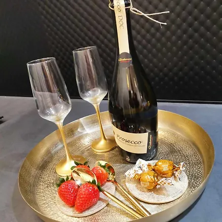 Prestige - Luxury Trnava, Free Indoor Parking