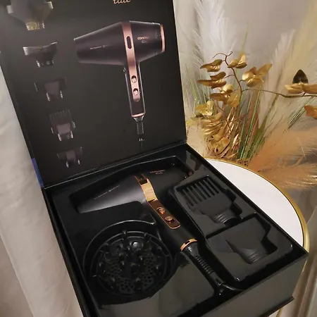 Prestige - Luxury Trnava, Free Indoor Parking Apartman Nagyszombat