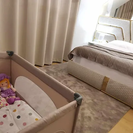 Apartman Prestige - Luxury Trnava, Free Indoor Parking *