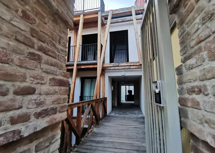 Prestige - Luxury Trnava, Free Indoor Parking דירה